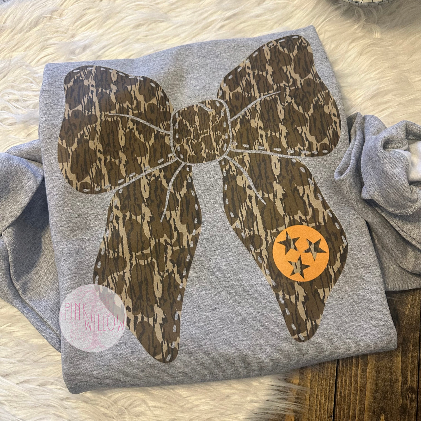 Tristar Camo Bow Graphic Sweatshirt