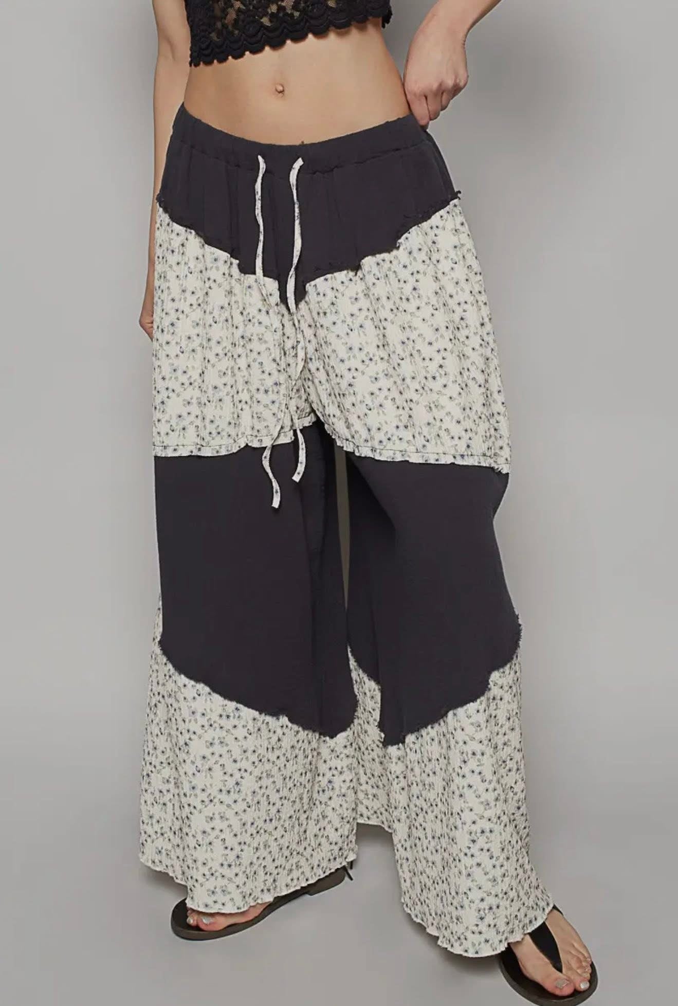 Pol - Floral Double Gauze Wide Leg Pants - Charcoal