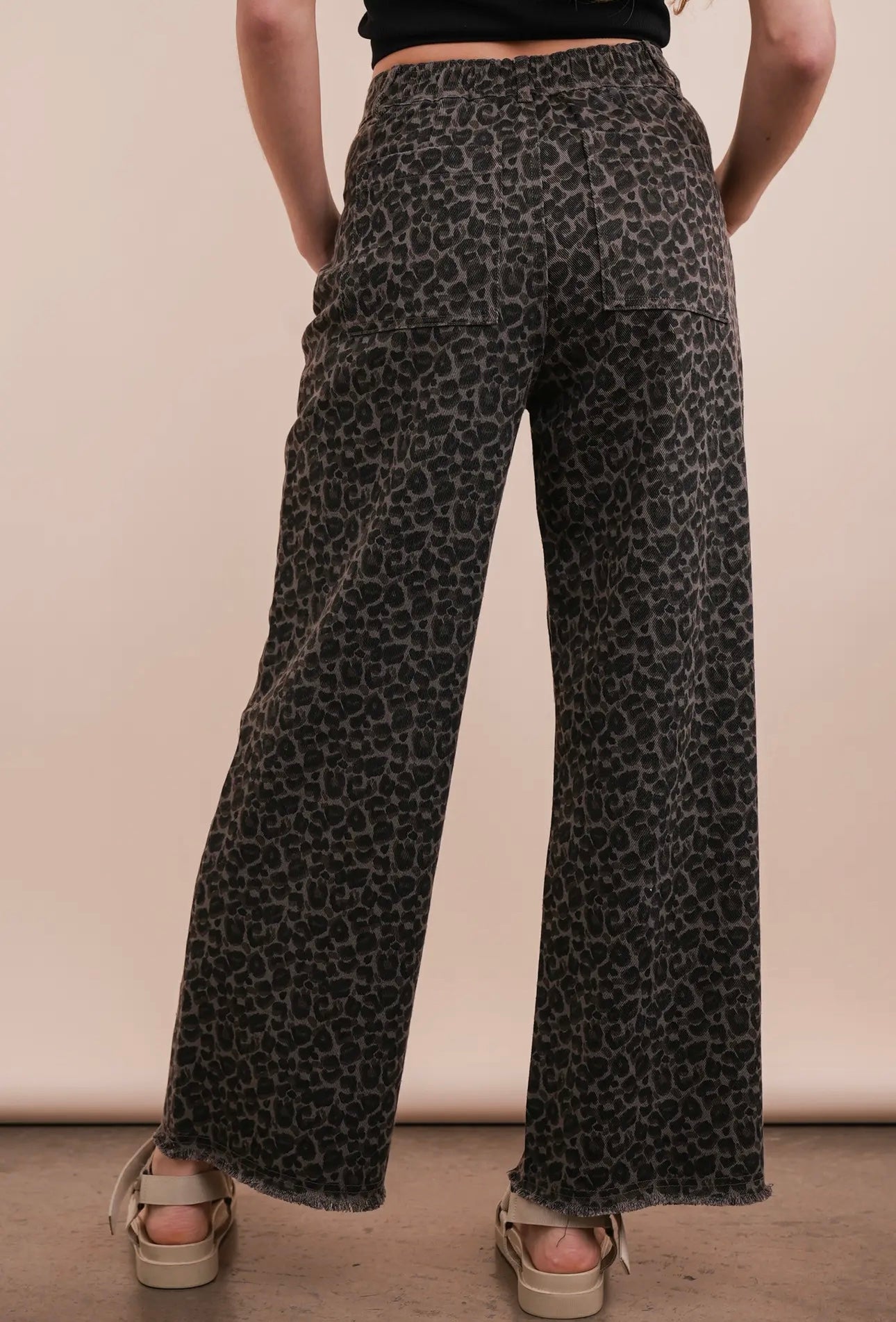 Leopard Printed Marine Straight Jeans