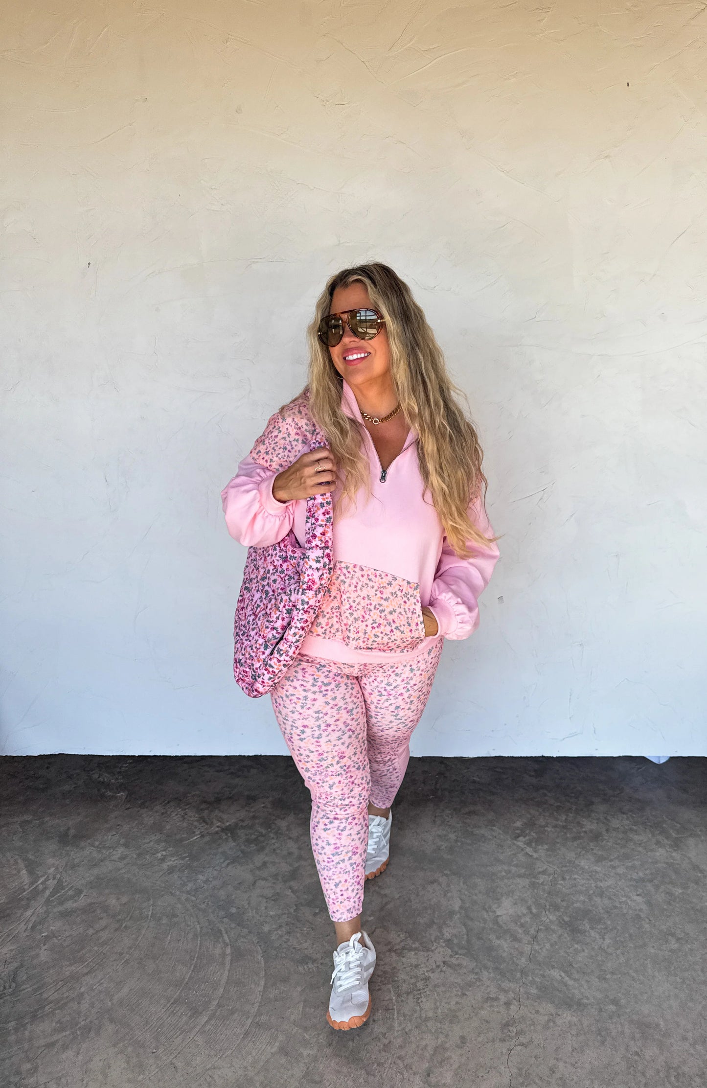 PREORDER- Carry All Puffer Bag