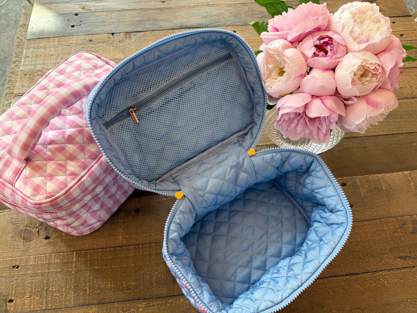 PREORDER- Grab and Go Quilted Makeup Bag