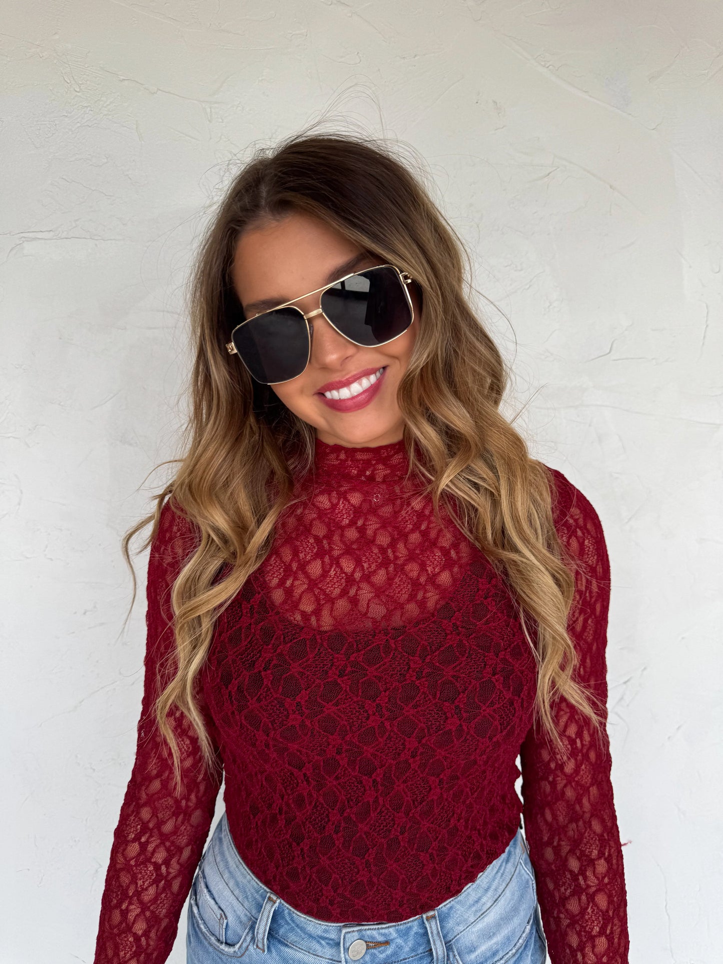 Jolie Lace Thumbhole Top