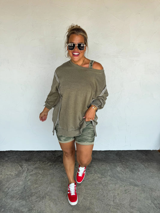 PREORDER - Fall Colors Classic Crew Pullover