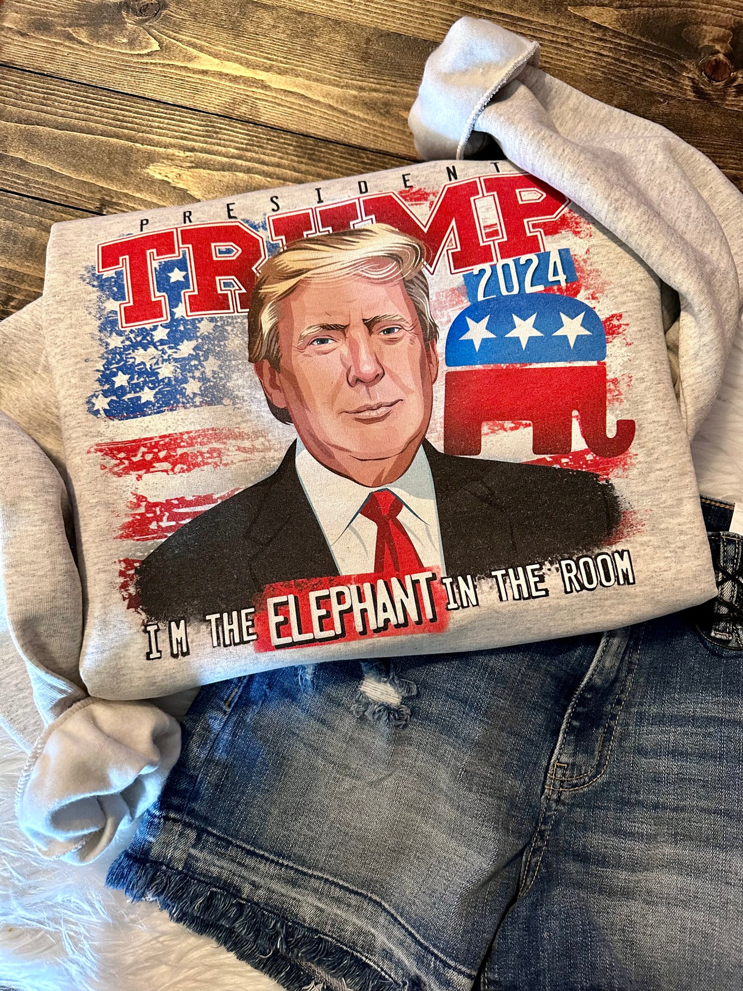 Trump I’m the Elephant In the Room Graphic Tee/Sweatshirt